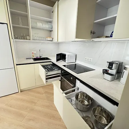 Rentnow New Lux 3 Bedrooms Apartment With Balcony Chişinău Esterno foto