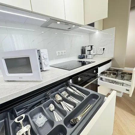 Rentnow New Lux 3 Bedrooms Apartment With Balcony Chişinău Esterno foto