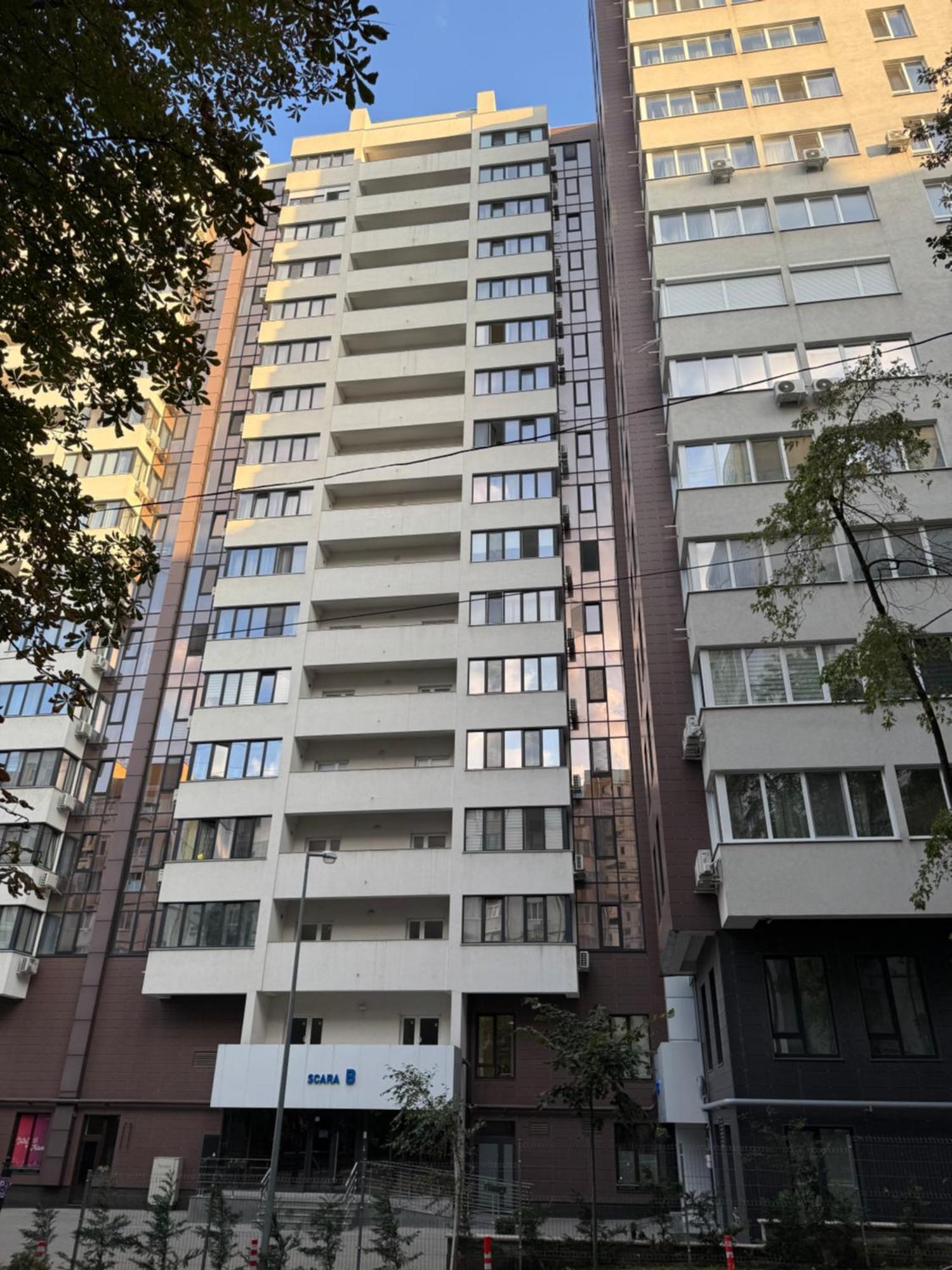 Rentnow New Lux 3 Bedrooms With Balcony Apartamento *