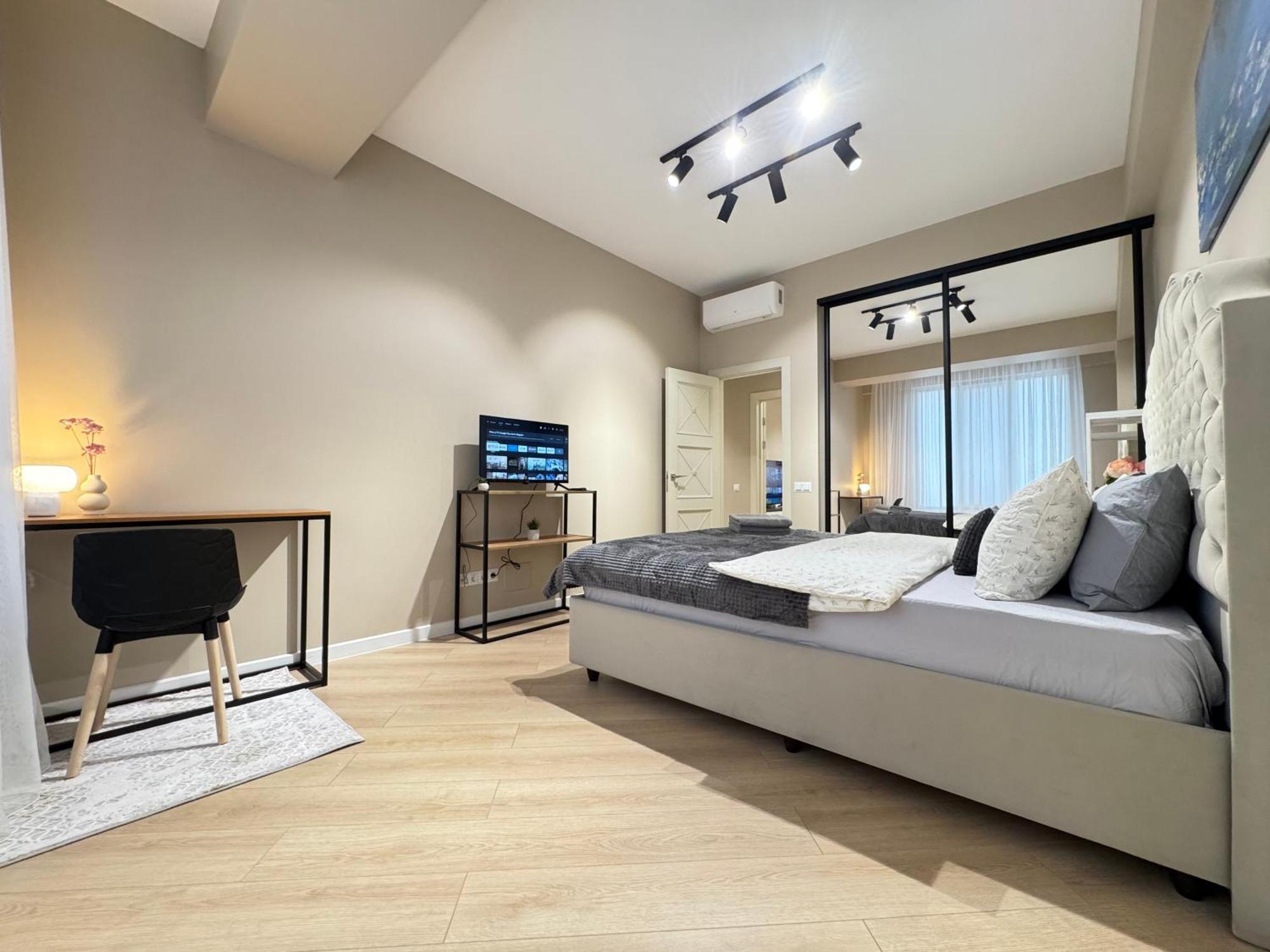 Rentnow New Lux 3 Bedrooms With Balcony Кишинёв
