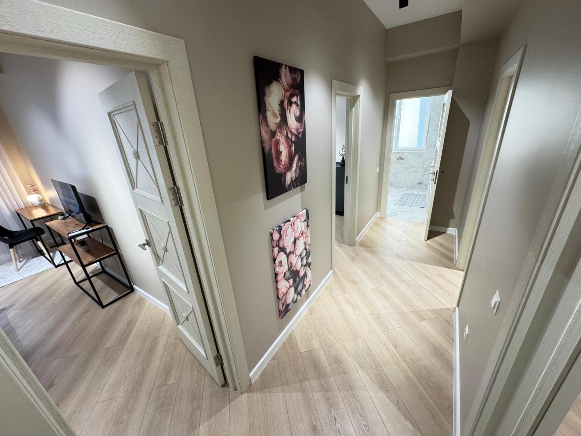 Rentnow New Lux 3 Bedrooms With Balcony Кишинёв