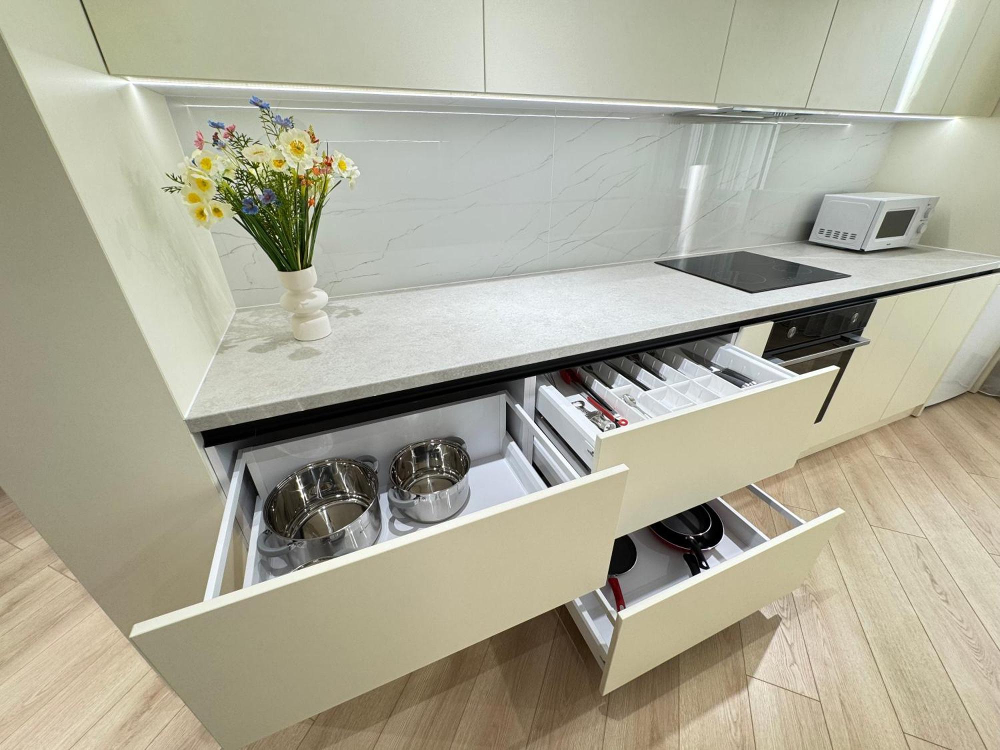 Rentnow New Lux 3 Bedrooms With Balcony Apartamento *