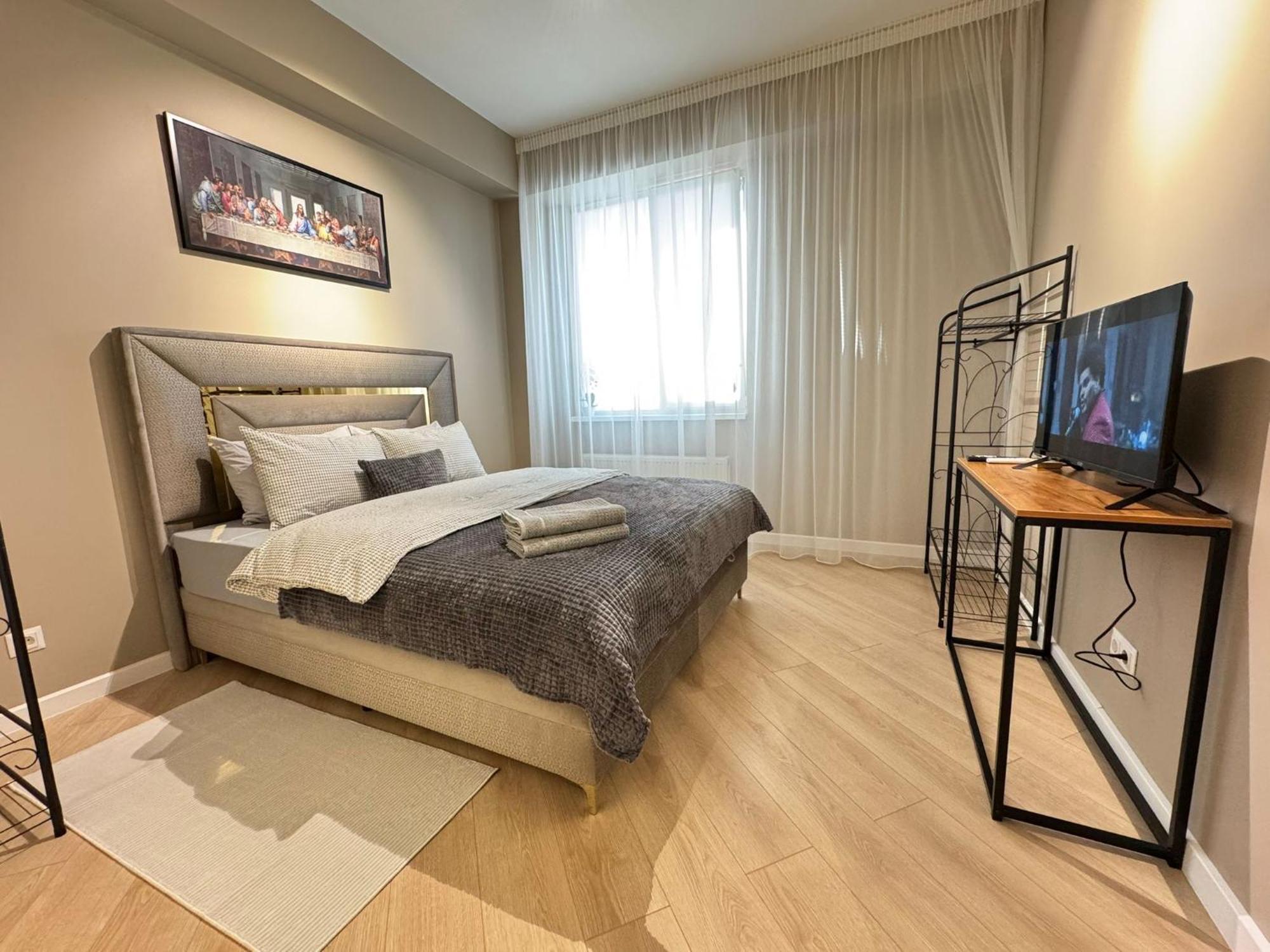 Rentnow New Lux 3 Bedrooms With Balcony *