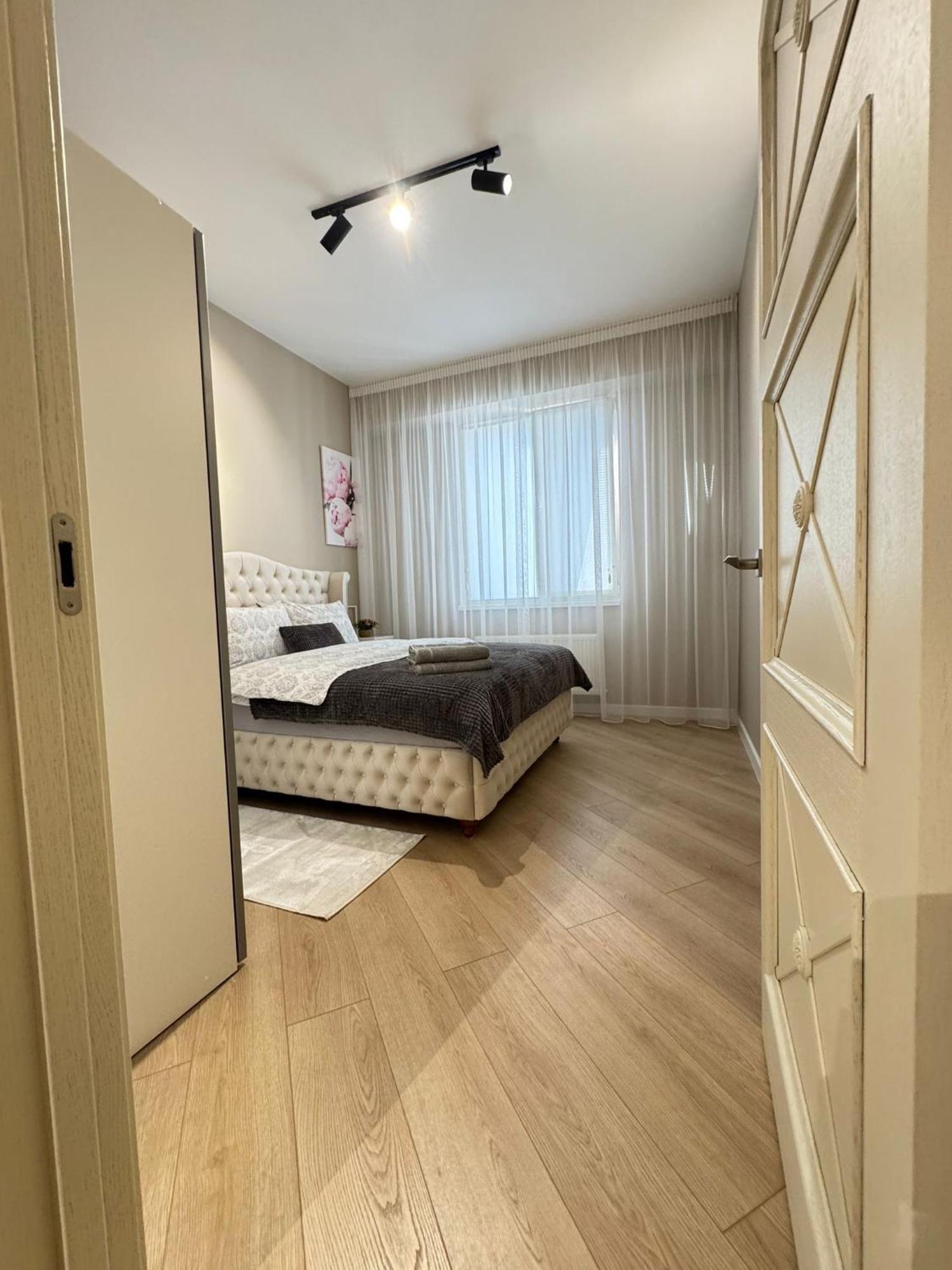 Apartamento Rentnow New Lux 3 Bedrooms With Balcony