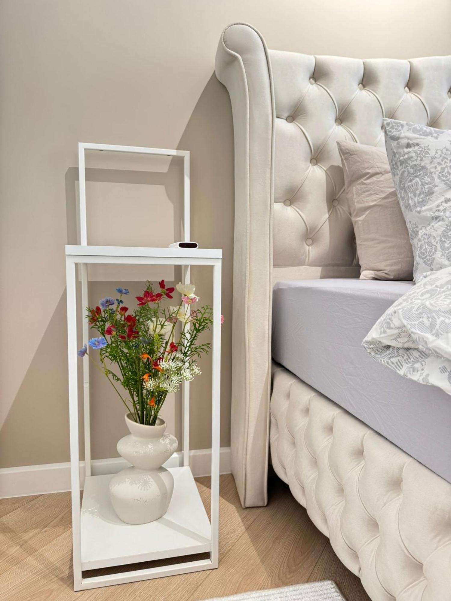 Rentnow New Lux 3 Bedrooms With Balcony * Chisináu