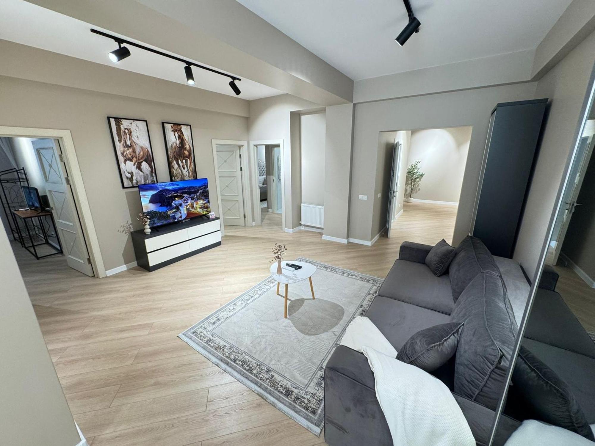 Apartamento Rentnow New Lux 3 Bedrooms With Balcony